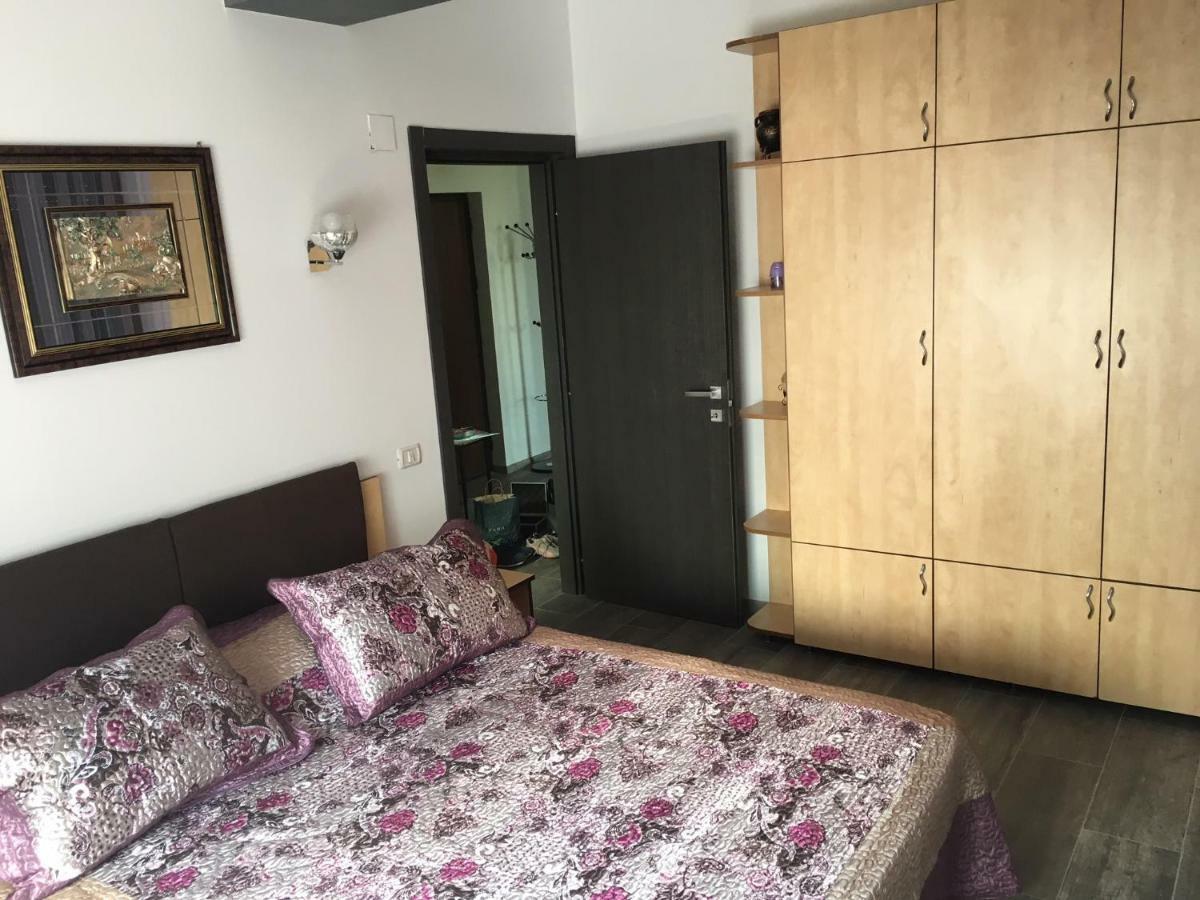 Ana Apartament Năvodari Exteriör bild